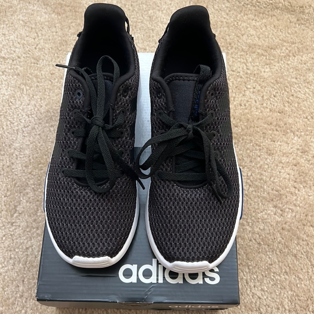 Adidas black Youth size 4